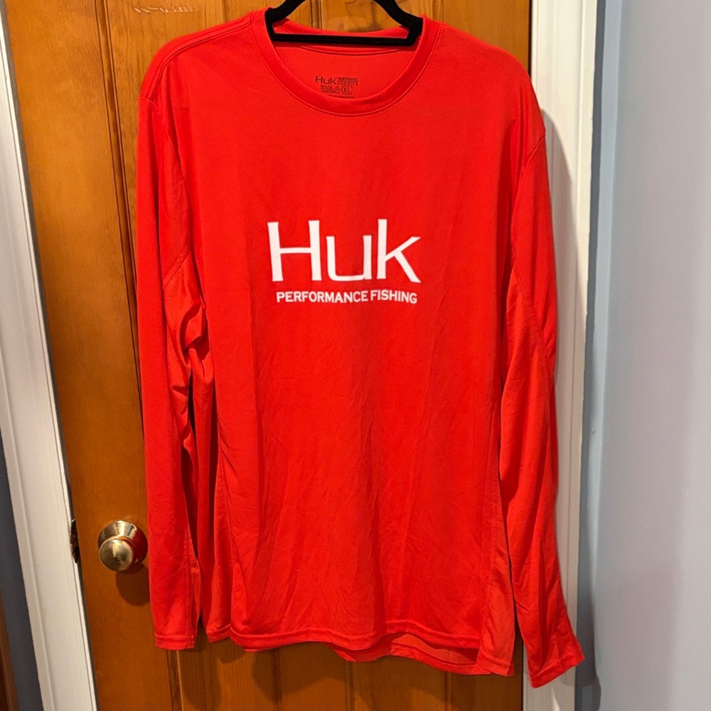 Huk Men's Vibrant Red Long Sleeve Shirt